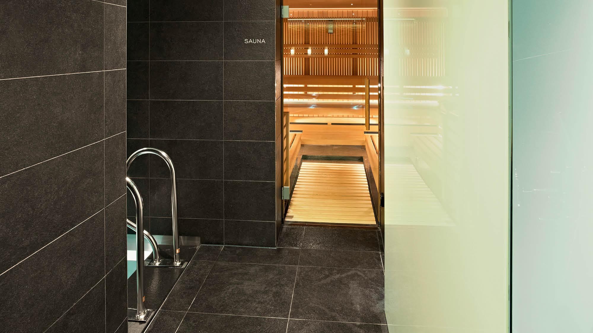 Pool at Schweizerhof